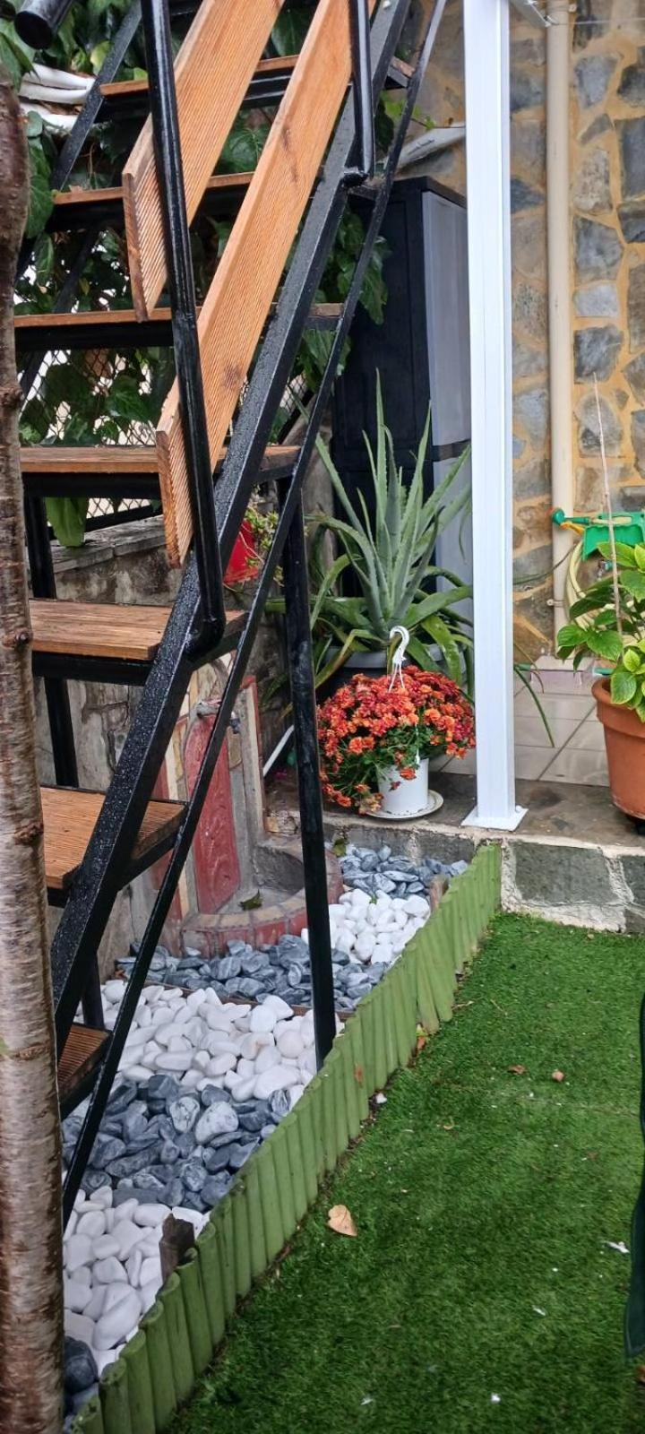 Garden'S House Apartman Kavála Kültér fotó